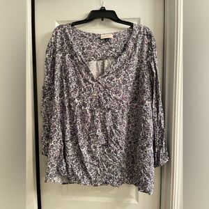 Universal Thread Purple Floral V-Neck Blouse